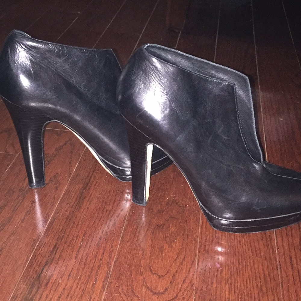 Platform via spiga booties